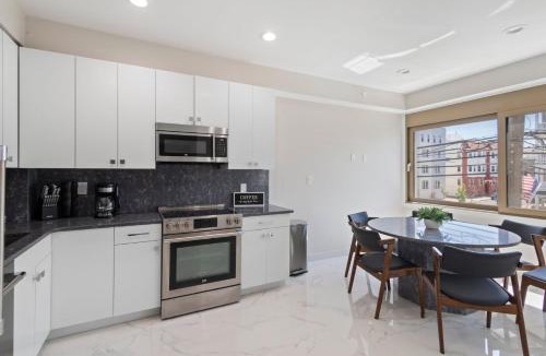 Ventnor City House | Ammos Luxury Living- Mykonos Suite