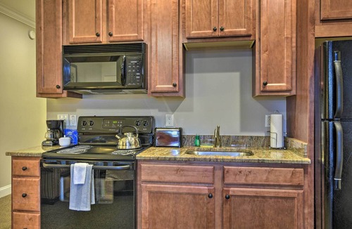 Spring Lake Condo | Anderson Creek Club Condo w/Community Amenities!
