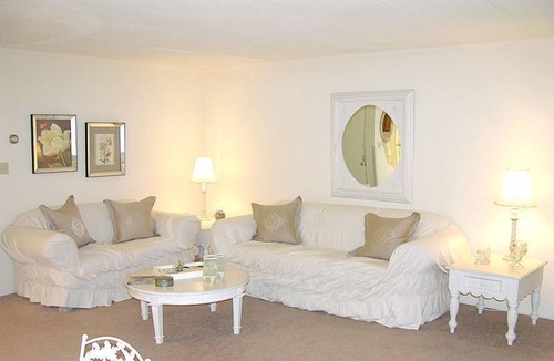 Midtown Ocean City Condo | Ann Elizabeth 305-Oceanside 64th St, W/D, AC