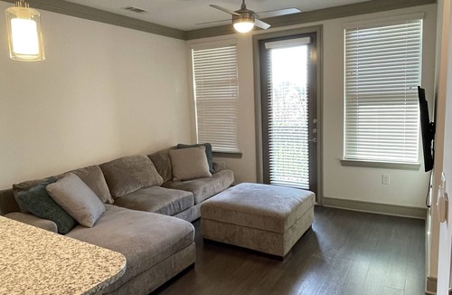 Alpharetta Apartment | Apartment in Alpharetta with Resort Amenities