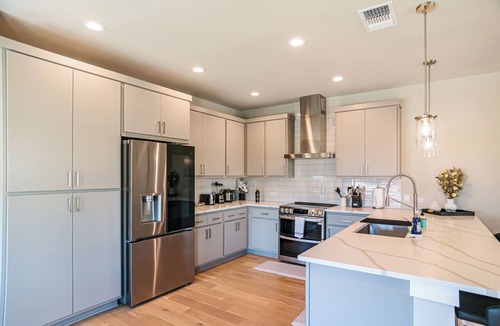 McNeil House | Apple Nextdoor. Tech corridor