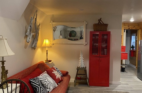 Columbia Cottage | Apple of My Eye! Cozy Cottage in Columbia