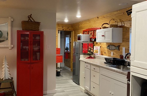 Columbia Cottage | Apple of My Eye! Cozy Cottage in Columbia