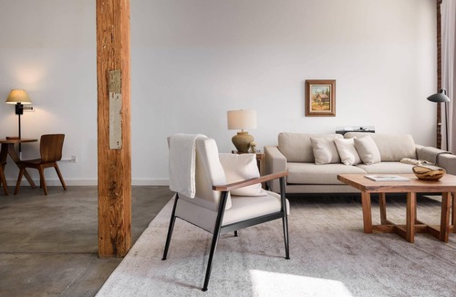 Downtown St. Louis Apartment | Arch, Dome, Dtown | Easy Train + Rooftop | Zencity