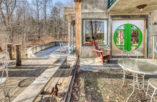 Mad River Valley House | Architectural escape with ample gathering areas & views - near skiing & hiking