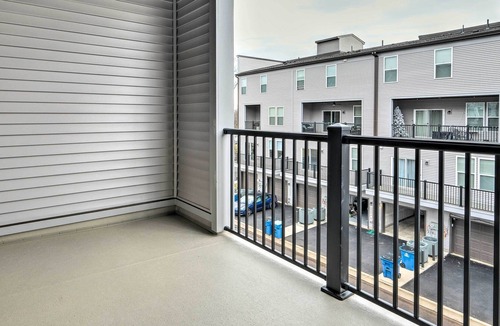 Ashburn House | Ashburn Vacation Rental w/ Private Rooftop!