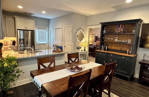 Opelika House | Auburn Gameday Townhome