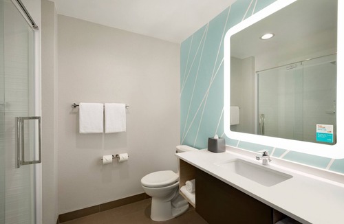 South Tulsa Hotel | avid hotel Tulsa South - Medical District by IHG
