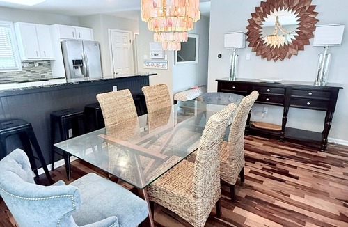 South End House | Awesome SINGLE FAMILY HOUSE- 6 HOUSES FROM BEACH-Quiet southern end