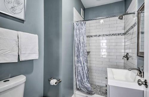 South Baltimore House | Baltimore Abode, Walk to Cross Street Market!