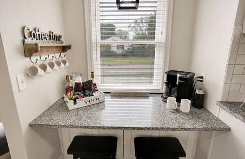 Southeast Omaha House | Bancroft House-6 Bdrms -3 king beds-11 Beds-Spacious and updated