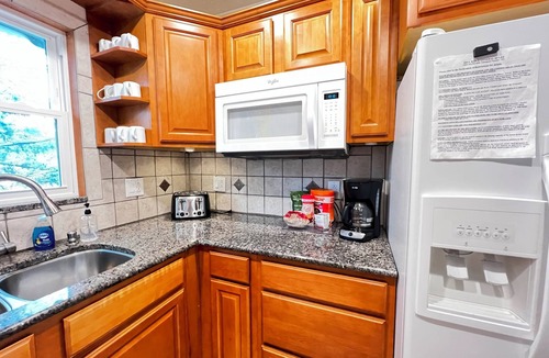 Mill Ridge House | Banner Elk house sleeps 8. Minutes to everything!