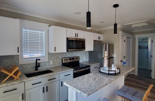 Colington House | Barefoot Bungalow - 1 BR on Canal! - 15 Miles from OBX