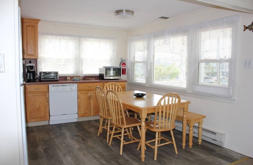 Surf City House | Bay and Sunset Views, Across From Park