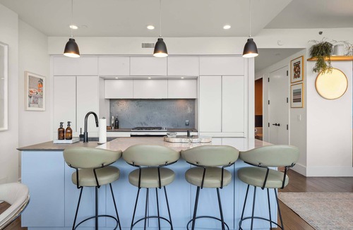 Williamsburg Condo | Bayard Terrace by RoveTravel | Condo w/Outdoor Spaces