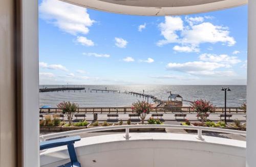 North Beach House | Bayfront Boardwalk Condo w Sunrise Views