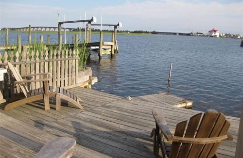 Mud City House | Bayfront House in Manahawkin near LBI - we prefer Friday to Fri weekly rentals