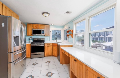Waretown House | Bayfront Oasis with Pool & 4 Bedrooms