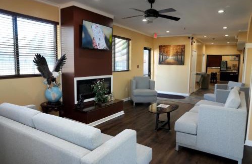 Manning Hotel | Baymont by Wyndham Manning