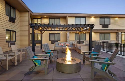 Owatonna Hotel | Baymont by Wyndham Owatonna
