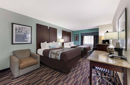 Elizabeth City Hotel | Baymont by Wyndham Elizabeth City