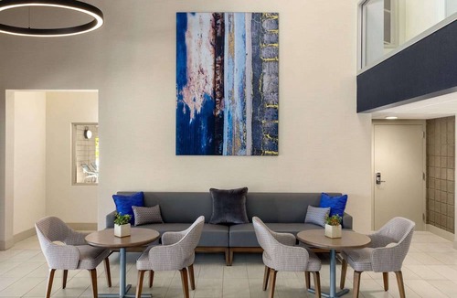 Owatonna Hotel | Baymont by Wyndham Owatonna