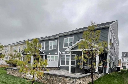St. Martin House | Bayside * 5 BR Twin House