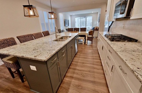 St. Martin House | Bayside * 5BR Fenwick Island Luxury Twin-House