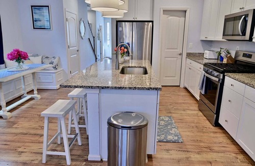 Bayside Villa | Bayside: Fenwick Island: 4BR 2.5 Baths New Listing