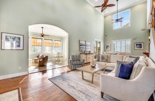 The Commons House | Bayside Resort - 36235 Sunflower