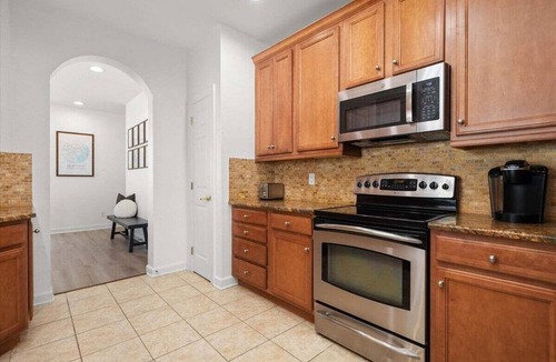 Sun Ridge House | Bayside Resort: Beautiful 5 Bedroom House with 3.