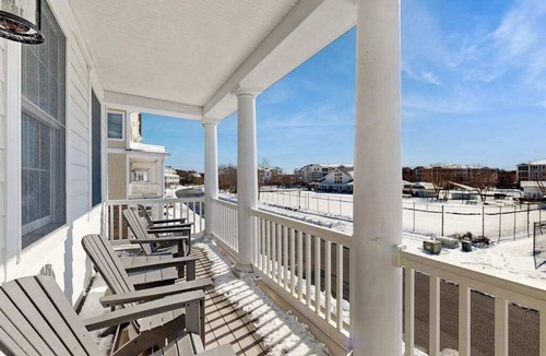 Sun Ridge House | Bayside Resort townhouse w/community pools, hot tubs, tennis & on-site golf