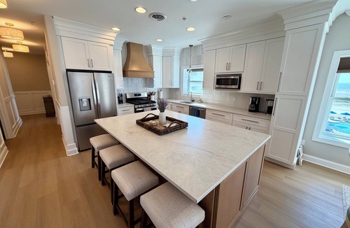 Wildwood Crest House | Beach Block End Unit with Ocean Views From All Rooms!