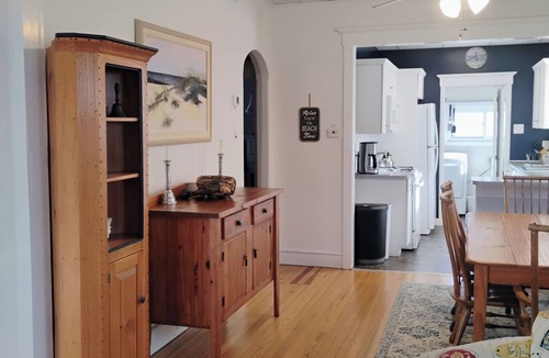 North End House | Beach Block, Pet Friendly, Big open porch, lots of added amenities