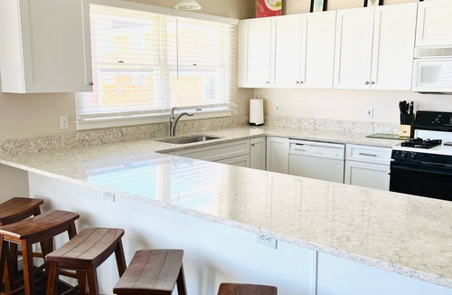 Bay Head House | Beach Block Rental - Ocean/Beach Out Your Back Door. Great Location At Beach!