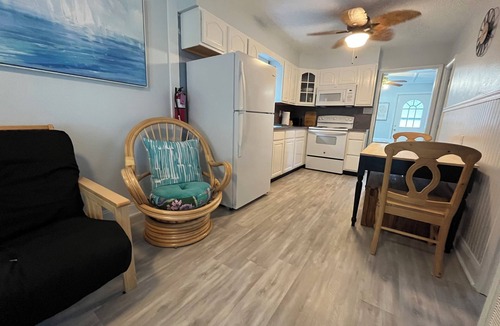 Villas House | Beach Bungalow on dead end road