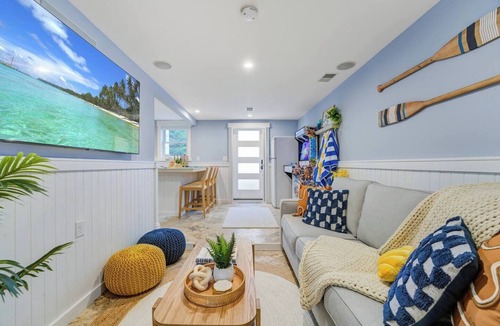 Sea Bright House | Beach Daze|Beachfront Bungalow+HotTub+Beach Access