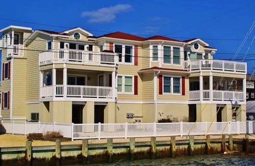 Beach Haven House | Beach Haven 4 Bedrooms Bay Front with Marina Views Near the Center of Town