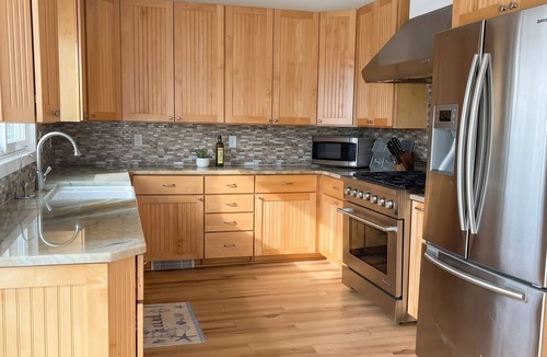 Beach Haven West House | Beach Haven West Waterfront Paradise Pool Hot Tub 10 Minutes to LBI