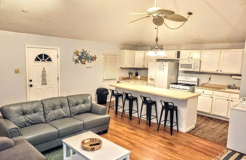 Somers Point House | Beach House 7 Minutes to Ocean City Beach and Boardwalk