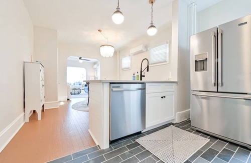 Margate City House | BEACH PASS: Steps to Sand! Upscale, Charming 3BR House near Exceptional Dining