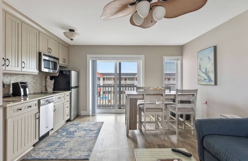 Avalon Resort | Beachcomber Resort 2bedroom/1bath Suite