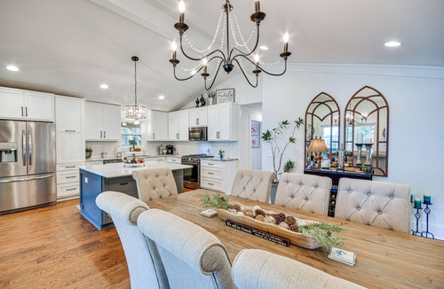 Pleasure Point House | Beachfront Dadeville Family Escape on Lake Martin!