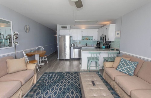 Garden City Condo | Beachfront Relaxation Starts Here