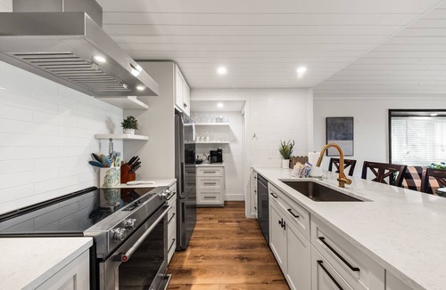 Seabrook Island Villa | Beachfront w/Breathtaking Views! 1BR/2BA Amenity Access included!