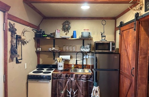 Blanchard Cabin | Bear Cabin