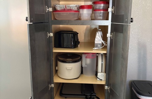 Maryville Apartment | Bearcat Basecamp 3 BR 2 Bath duplex next to NWMSU in Maryville.