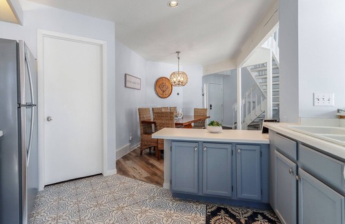 Fontana House | Beautiful Abbey Springs Gated Golf Cart Community with Beach, Pools, & Golf