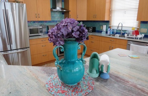 Beach Haven West House | Beautiful 2200 sq ft home Sleeps 10 Bring your water toys!