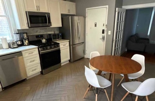 Harsimus Cove Apartment | Beautiful 2BR/1BA Apt close to NYC!